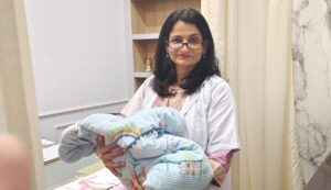 Dr Mona Dahiya - IVF Doctor in Noida
